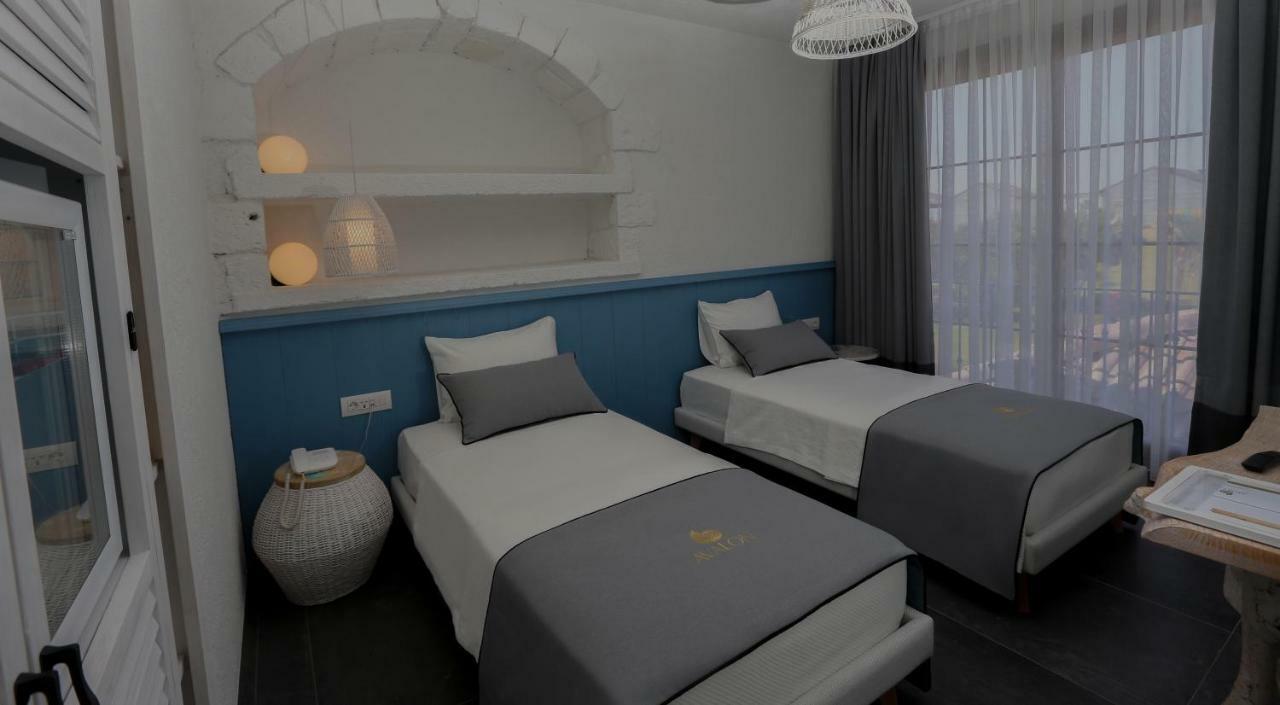Avalon Boutique Hotel & Suites Alaçatı Exterior photo
